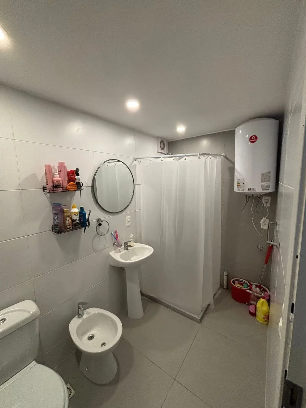 Alquiler Apartamento Monoambiente con Patio, Parque Rodó - Imagen 3