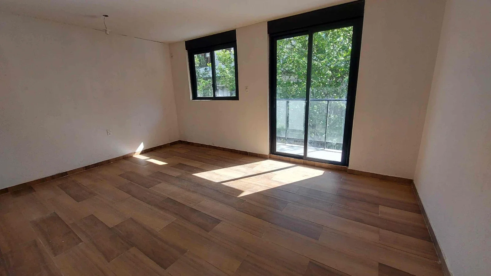 Apartamento en venta de 2 dormitorios y Garaje, CON RENTA/ Centro - Imagen 4