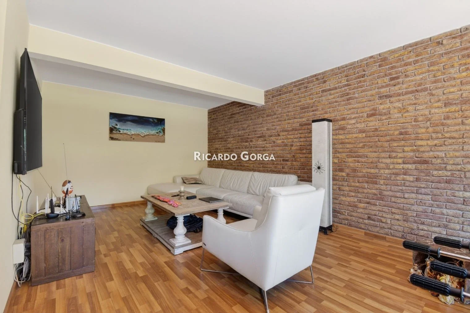 Nuevo Ingreso! Hermoso chalet, 2 casas, 6 dormitorios, Fondo, Piscina en Prado - Imagen 4