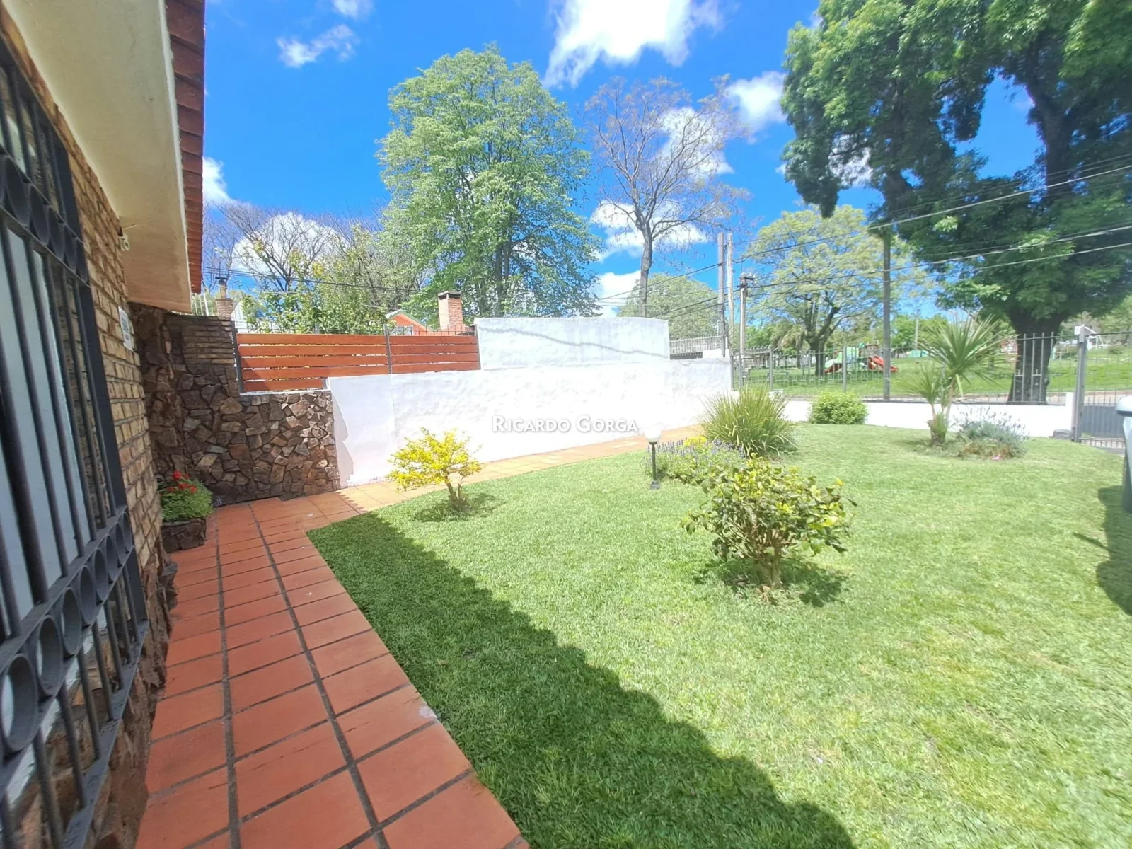 Casa venta toda una planta 3 dormitorios y 2 baños para entrar a vivir en Colón - Imagen 3