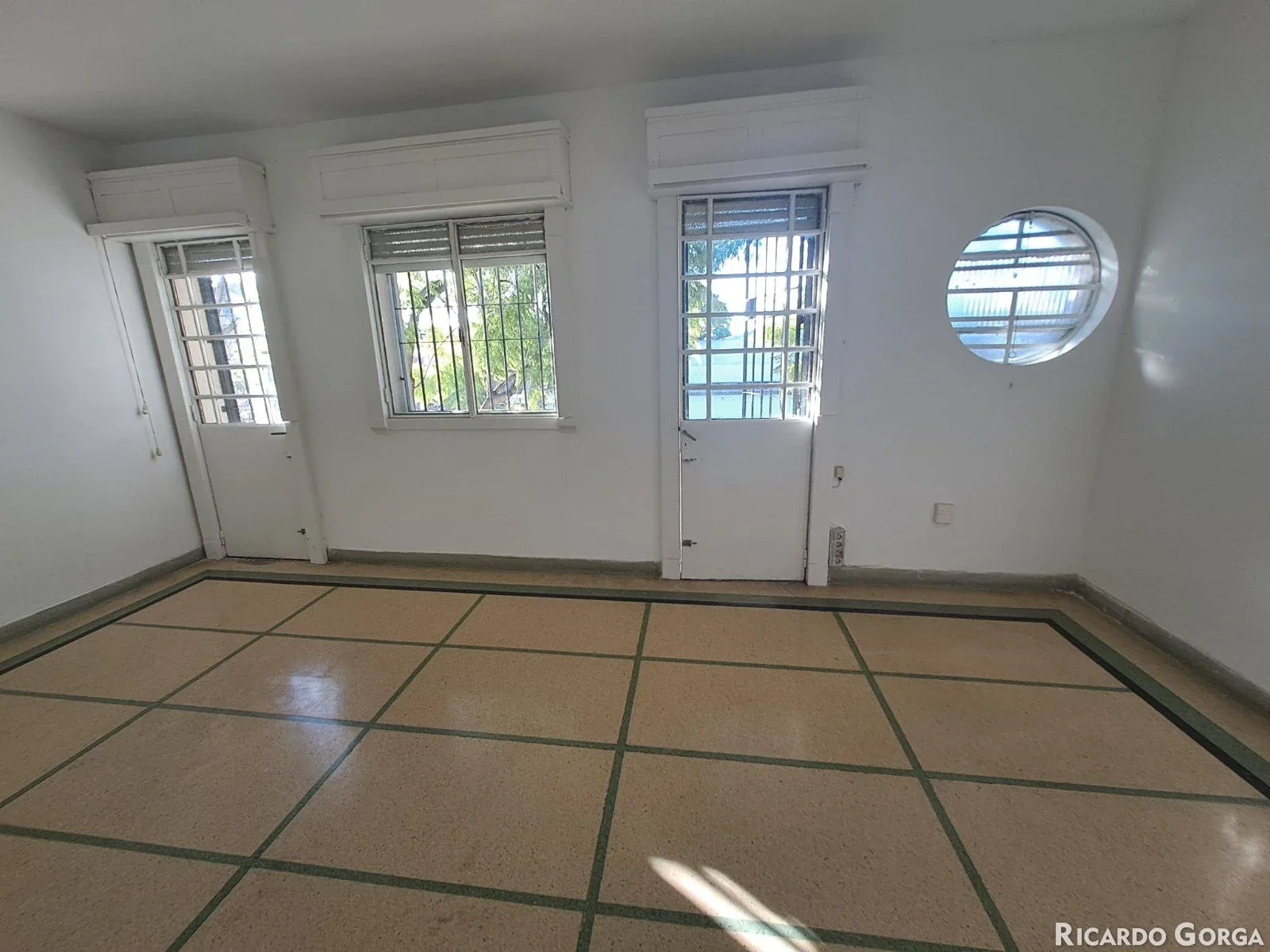 Venta Casa de altos de 2 dormitorios sobre Hnos Gil con gran terraza en PRADO - Imagen 2