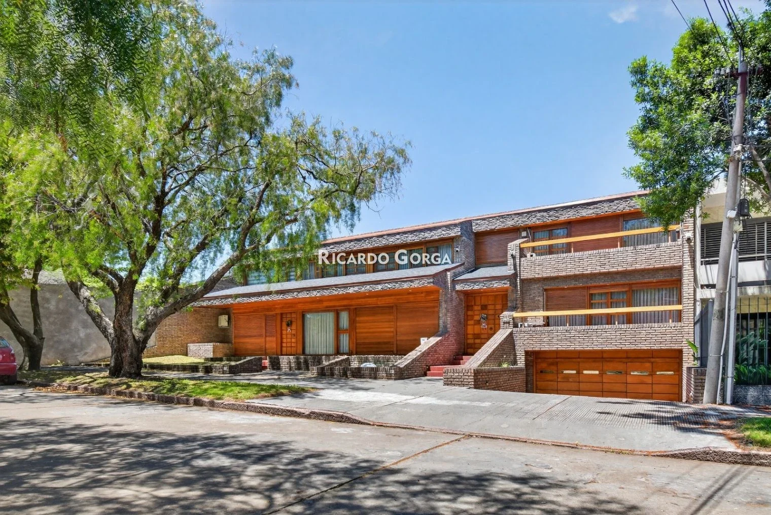 Nuevo Ingreso! Hermoso chalet, 2 casas, 6 dormitorios, Fondo, Piscina en Prado - Imagen 1