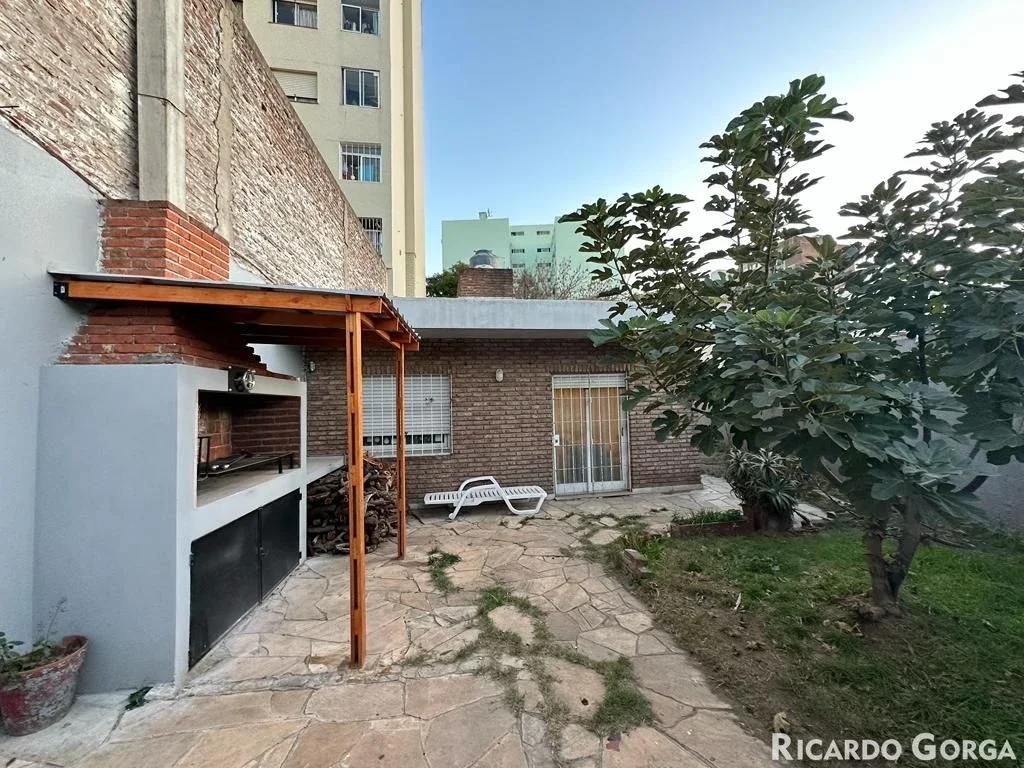 Venta casa padrón único en una planta 3 dormitorios gge fondo en La Blanqueada - Imagen 1