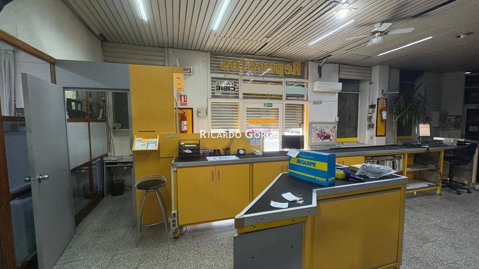 Local Comercial en venta ubicado en Cordón a metros de Av Libertador - Imagen 2