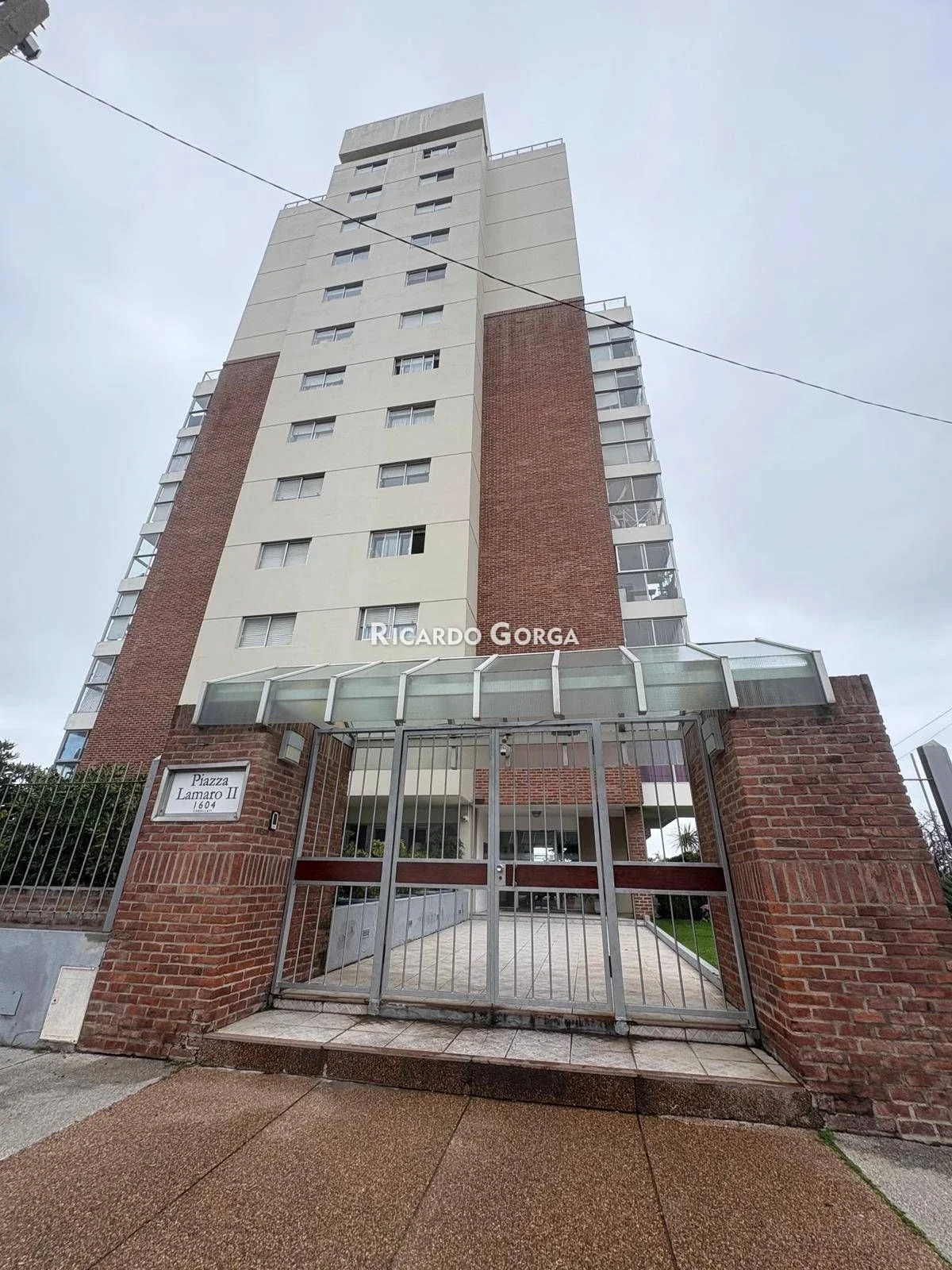 Apartamento en venta 3 dormitorios 2 baños Doble Gge 1° línea Rambla Palermo - Imagen 1