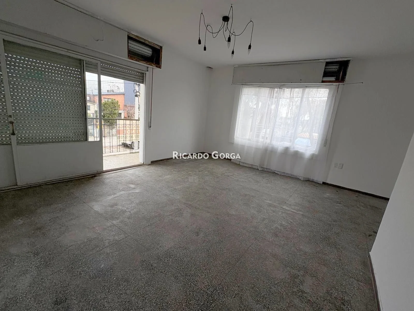 PH de altos en venta de 2 dormitorios para vivir o inversión en Villa Española - Imagen 4