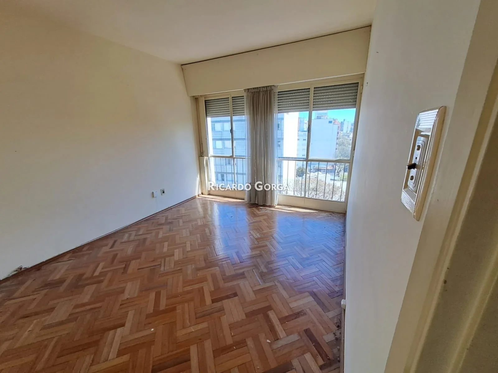 Apartamento en alquiler de 2 dormitorios, 2 baños y terraza  en Pocitos - Imagen 3
