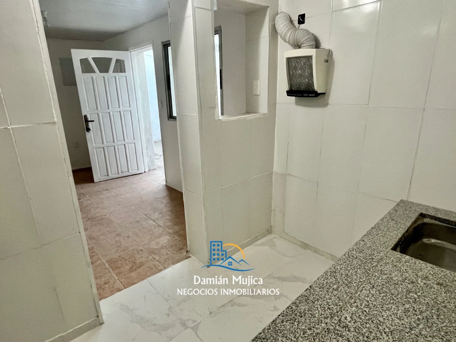 Apartamento en alquiler en (La Comercial - Tres Cruces) - Imagen 4