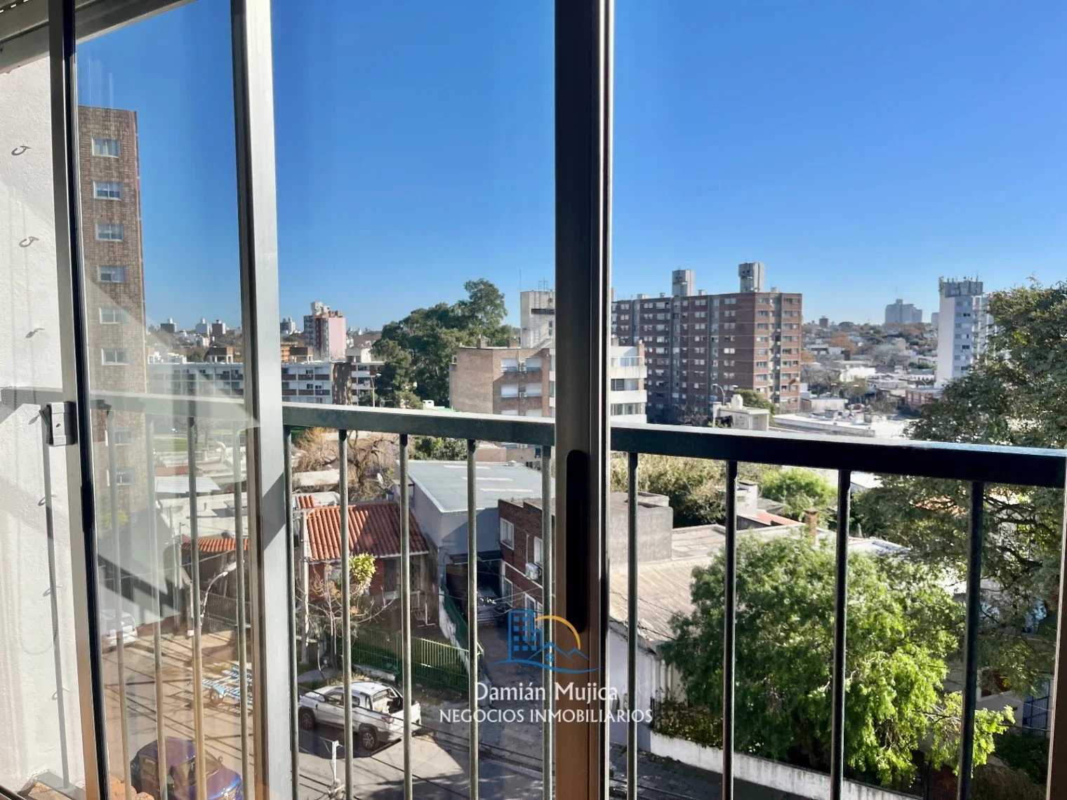 Apartamento en venta c/ cochera en Buceo - Imagen 4