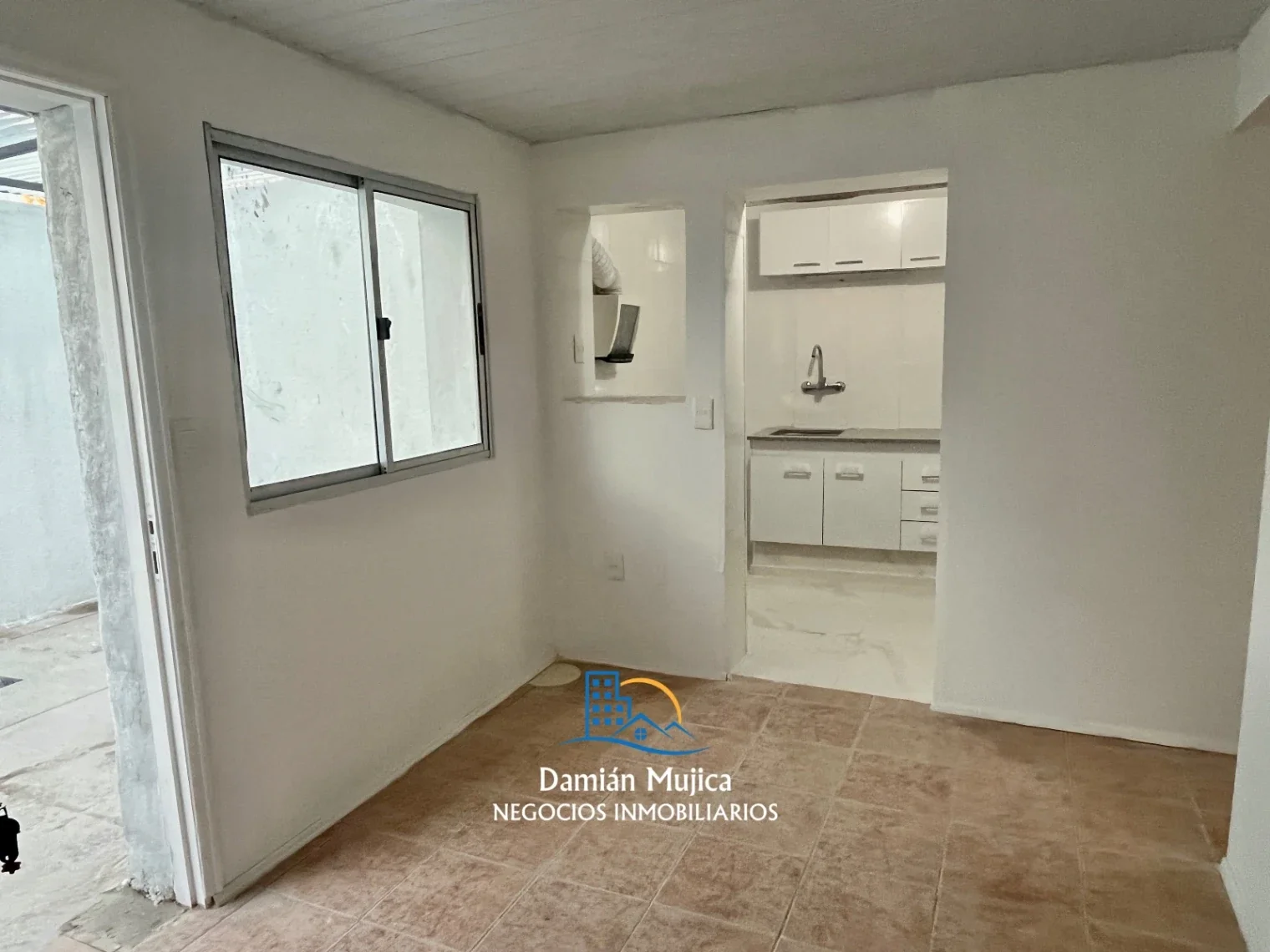 Apartamento en alquiler en (La Comercial - Tres Cruces) - Imagen 2