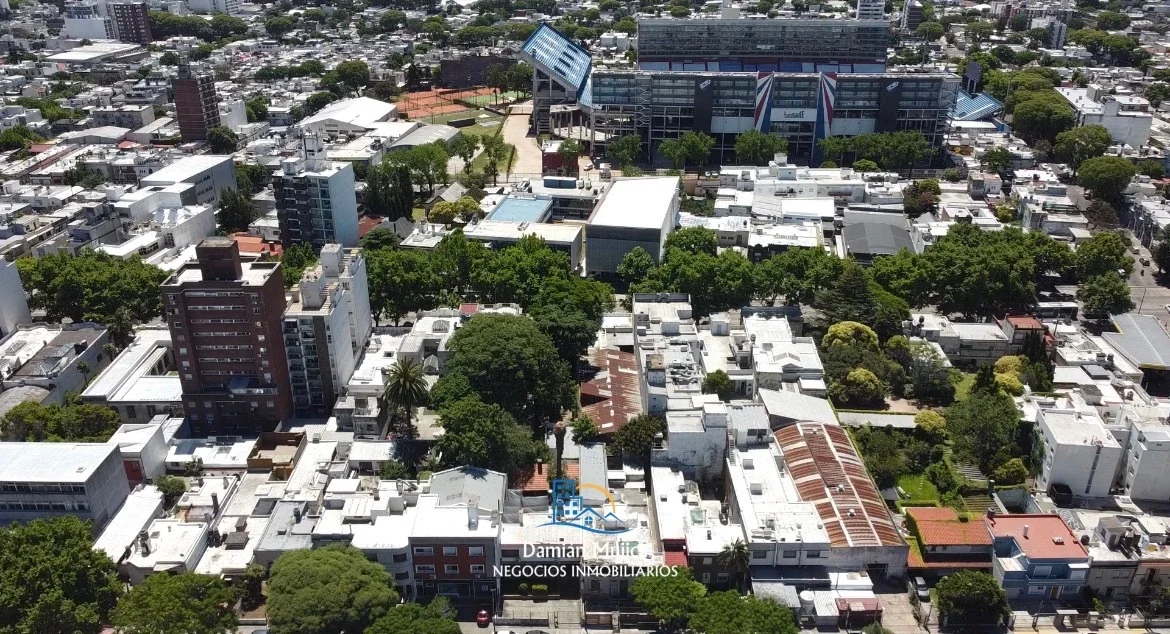 Terreno en venta de 1077m2 ubicado en La Blanqueada - Imagen 1