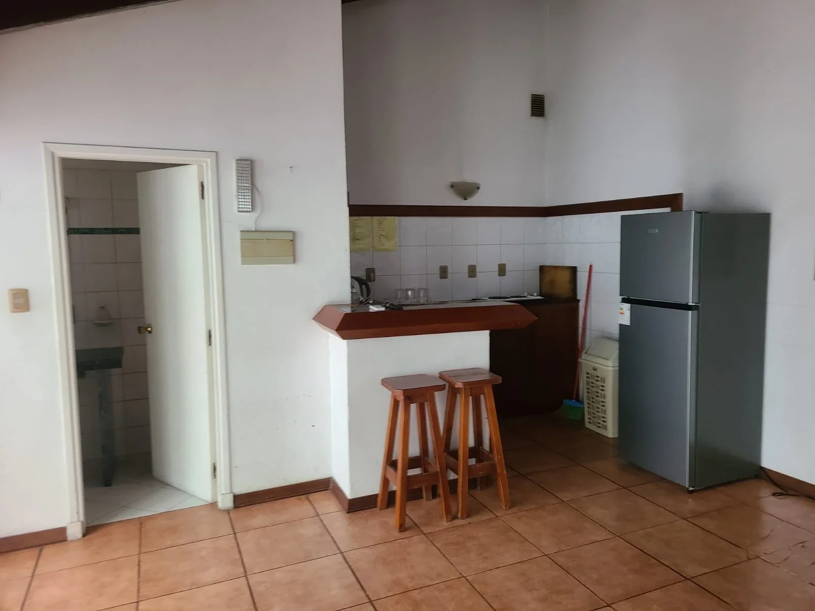 Apartamento en alquiler c/ cochera en Pocitos - Imagen 4