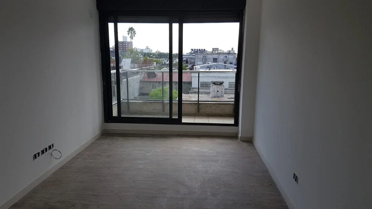 Apartamento - La Blanqueada - edif nuevo, red en balcón, G.C 3000 - Imagen 1