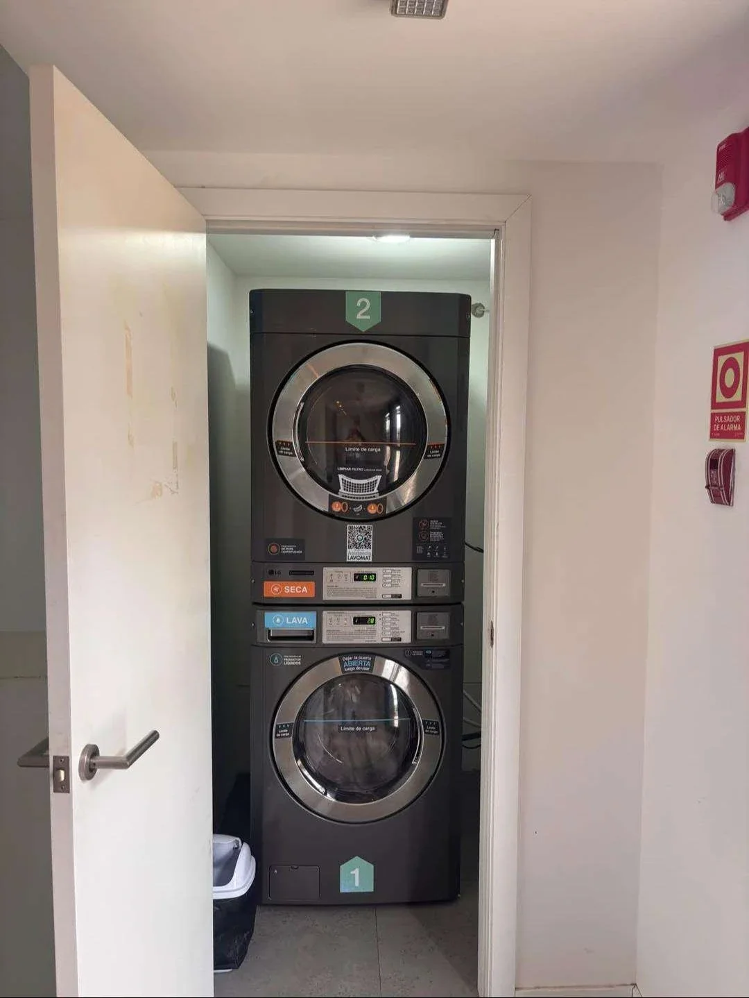 Apartamento en alquiler en Malvin - Imagen 3