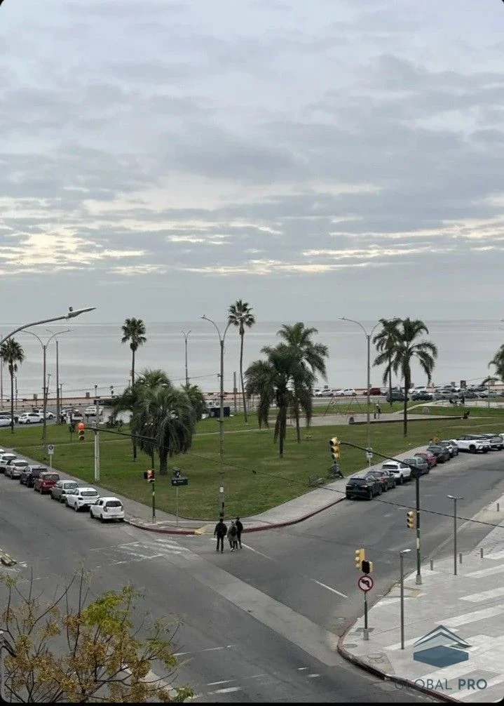 Apartamento en alquiler en Barrio Sur - Imagen 2