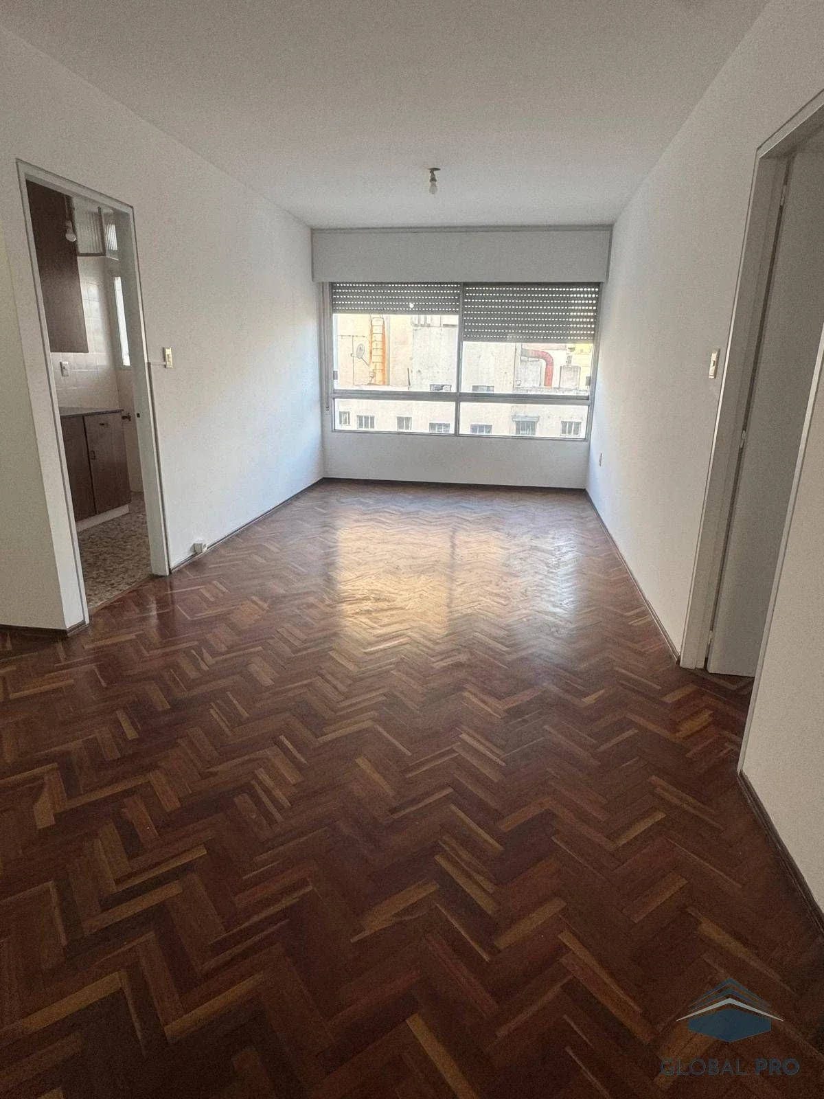 Apartamento en alquiler en Centro con terraza lavadero - Imagen 4
