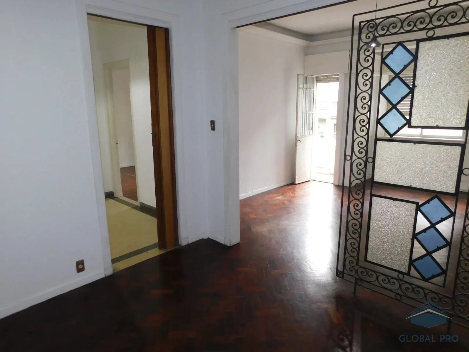 Apartamento en alquiler en Centro - Imagen 2