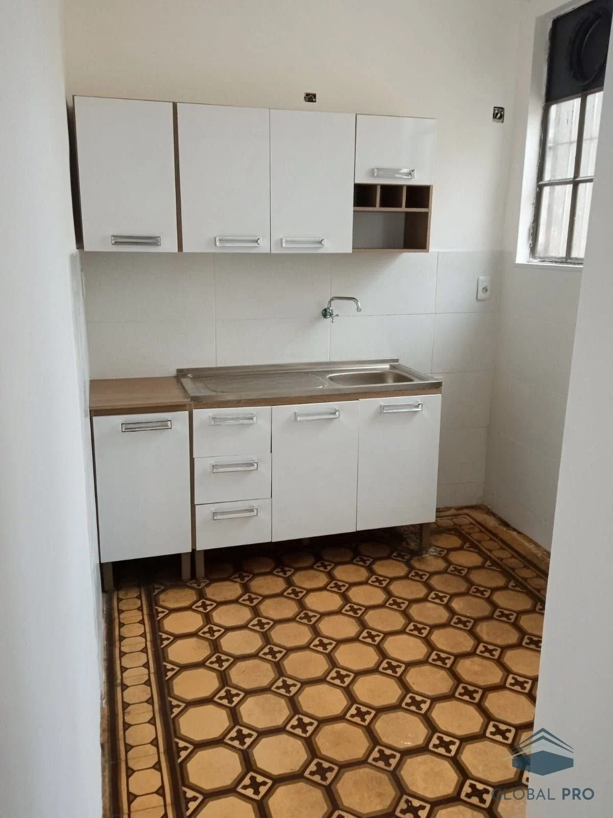Casa amplia en alquiler en Paso Molino - Imagen 4