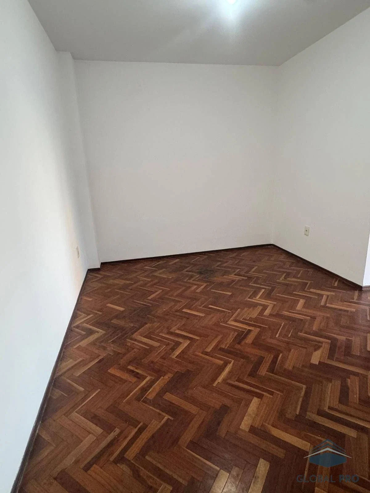 Apartamento en alquiler en Centro con terraza lavadero - Imagen 5