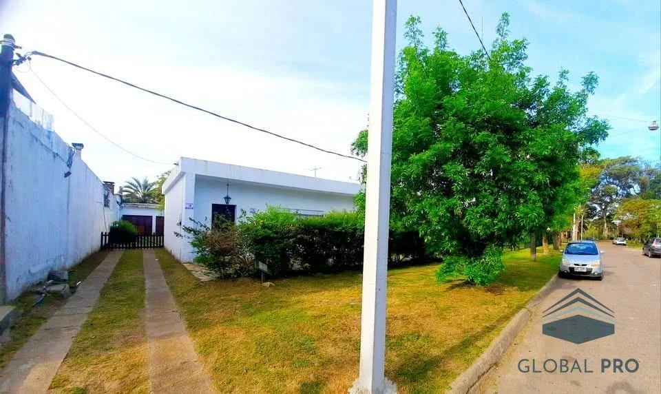 Casa en venta c/ cochera en La Floresta - Imagen 4