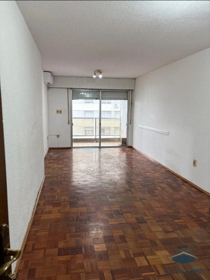 Apartamento en alquiler c/ cochera en Parque Batlle - Imagen 1
