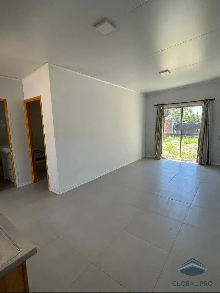 Casa en alquiler c/ cochera en Villa Aeroparque - Imagen 5
