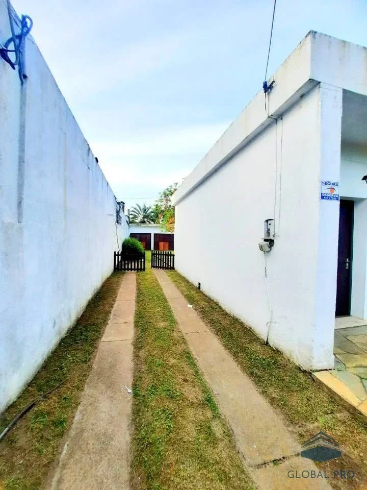 Casa en venta c/ cochera en La Floresta - Imagen 3