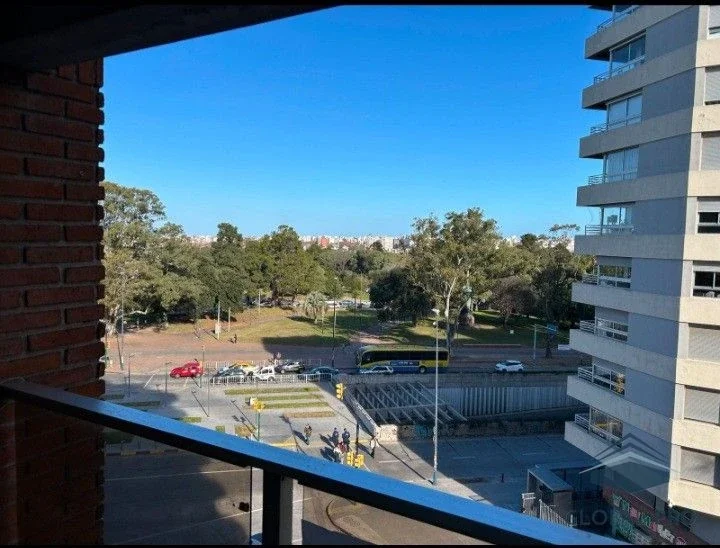 Apartamento en alquiler c/ cochera en Parque Batlle - Imagen 4
