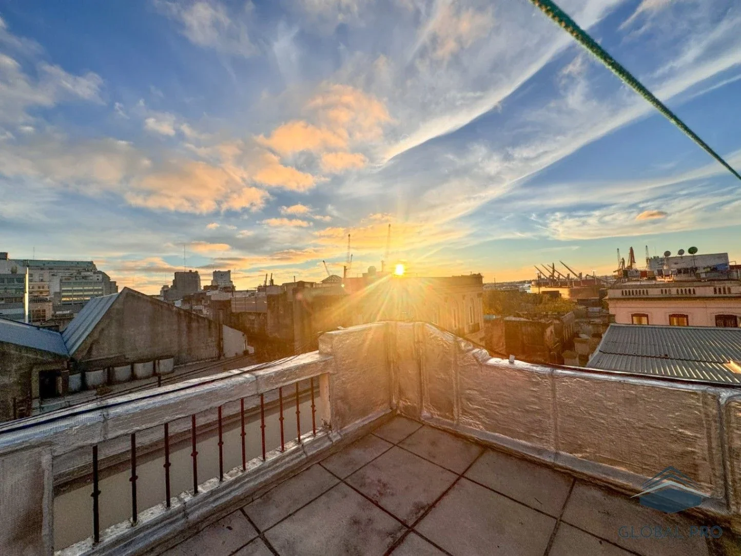 Apartamento en alquiler en Ciudad Vieja - Imagen 3