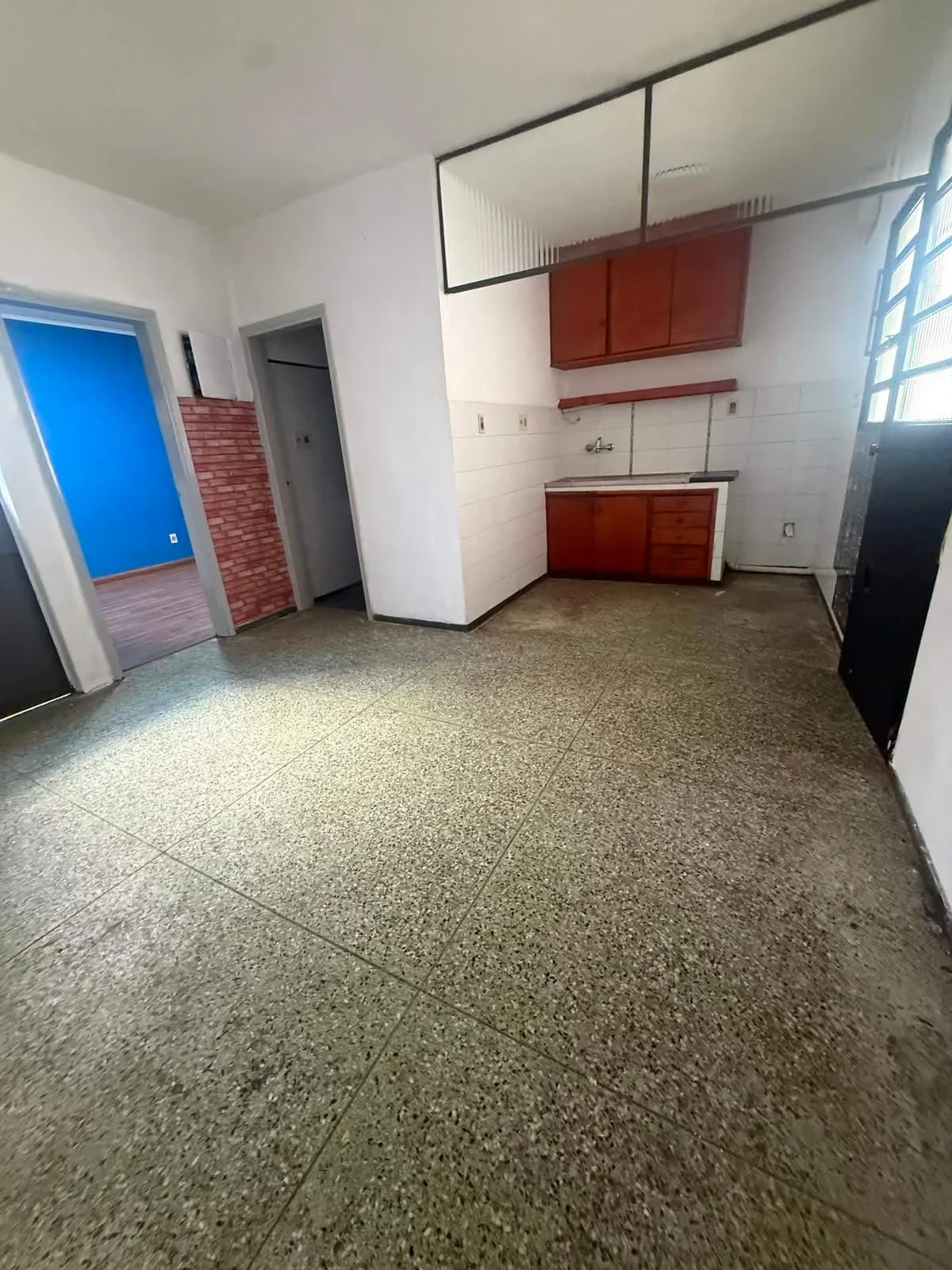 Apartamento en alquiler c/ cochera en Villa Española - Imagen 2