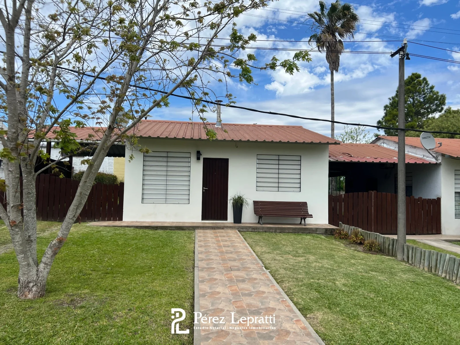 Casa en venta c/ cochera en Colonia Valdense - Imagen 2