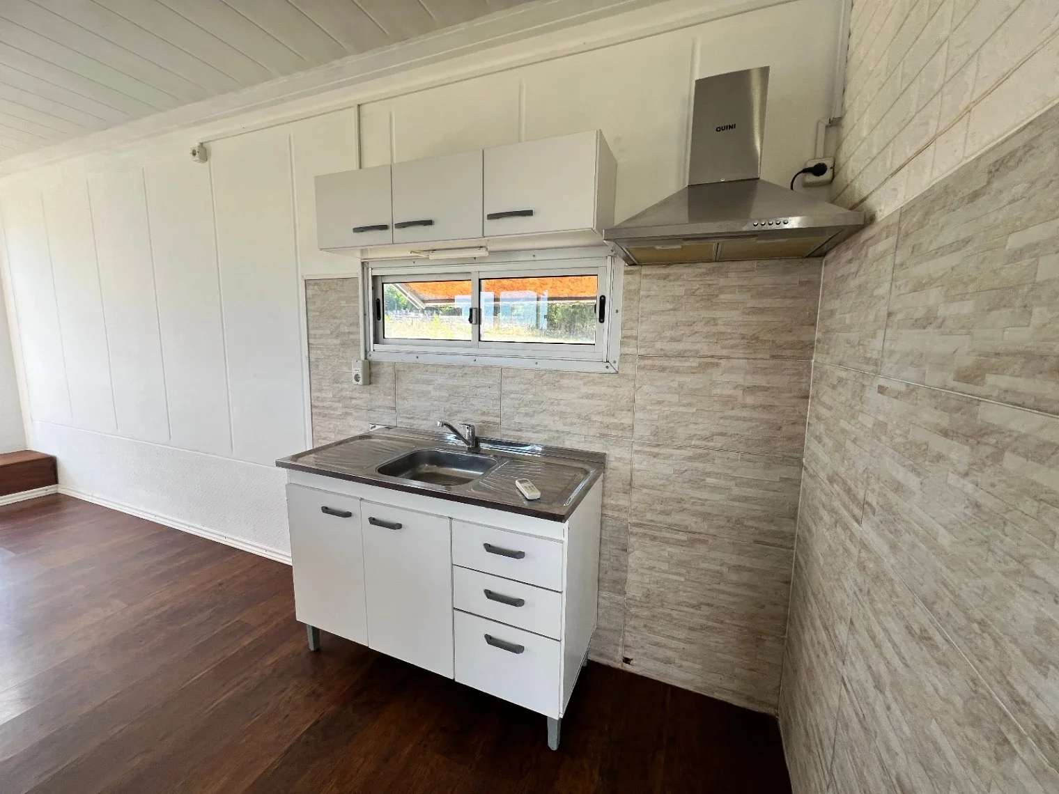 Casa contenedor en alquiler en Nueva Helvecia - Imagen 5