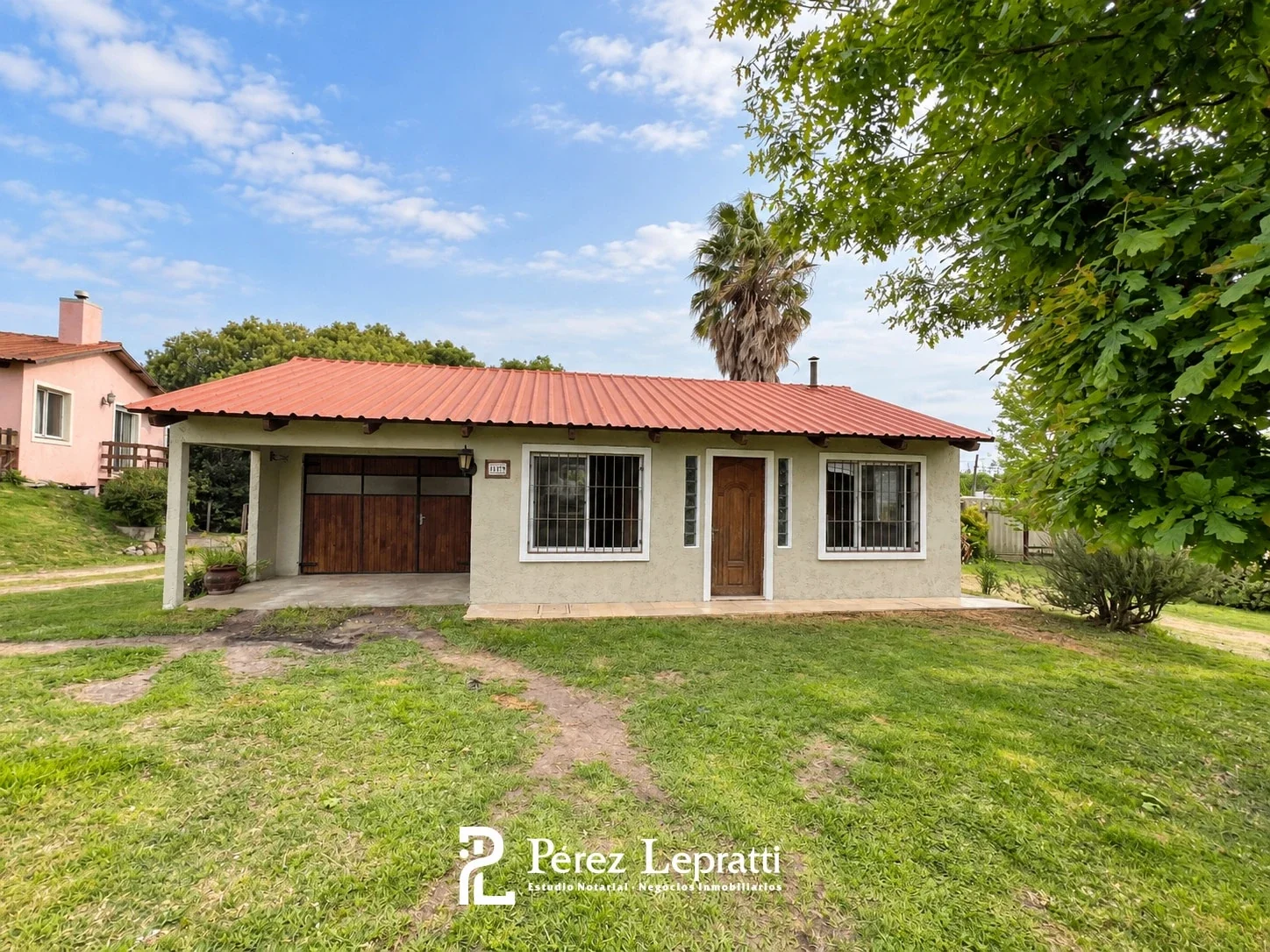 Casa en alquiler c/ cochera en Nueva Helvecia - Imagen 1