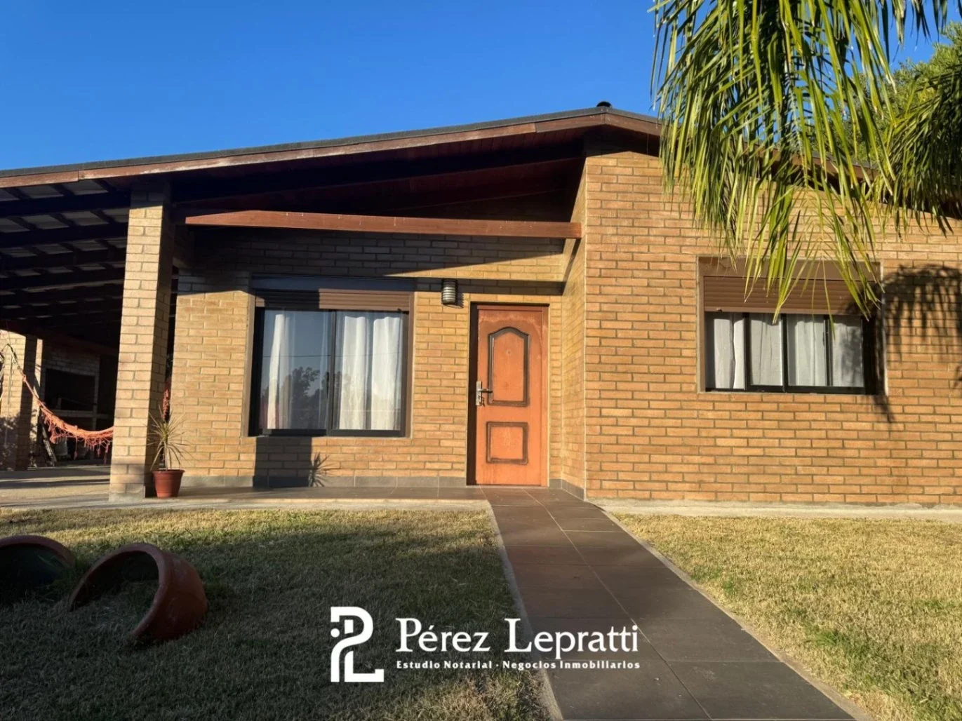 Casa en venta c/ cochera en Playa Fomento Balneario - Imagen 2