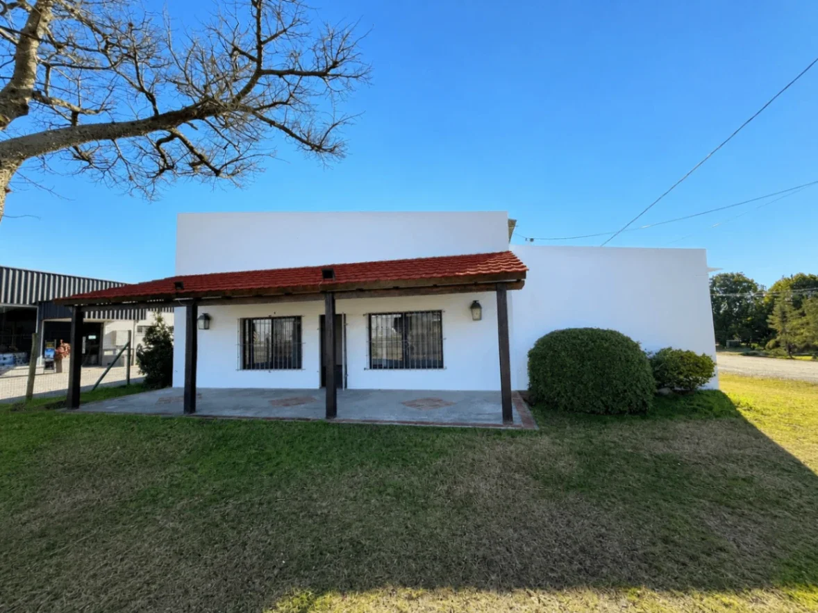 Local Comercial en alquiler ubicado en Colonia Valdense - Imagen 1